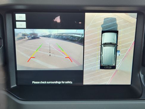 Used 2023 Ford Bronco Badlands w/ Sasquatch Package image 18