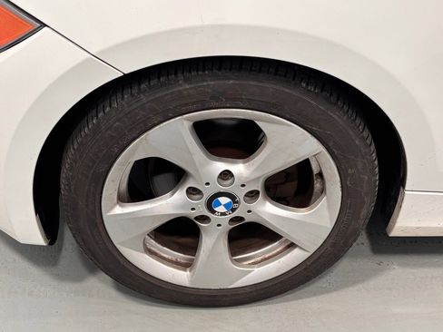 Used 2012 BMW 128i Convertible image 28