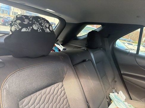 Used 2020 Chevrolet Equinox LT image 17