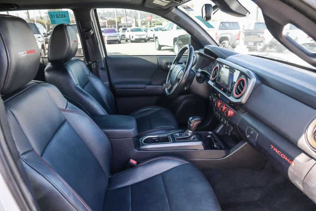 Used 2019 Toyota Tacoma TRD Pro AWD/4WD image 16