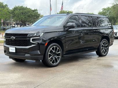 Used 2024 Chevrolet Suburban RST w/ Sport Performance Package