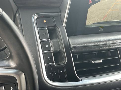 Used 2024 Chevrolet Tahoe LT RWD image 29