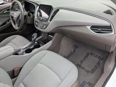 Used 2024 Chevrolet Malibu LT image 20