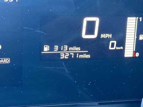 Certified 2025 Nissan Kicks S image 42