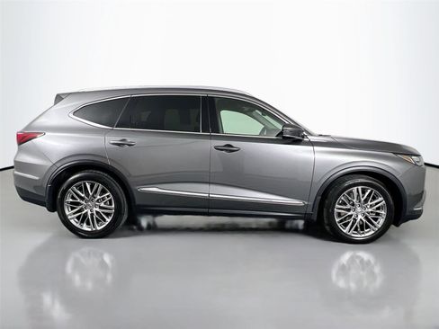 Used 2023 Acura MDX SH-AWD w/ Advance Package image 7