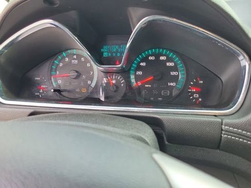 Used 2016 Chevrolet Traverse LT FWD image 18