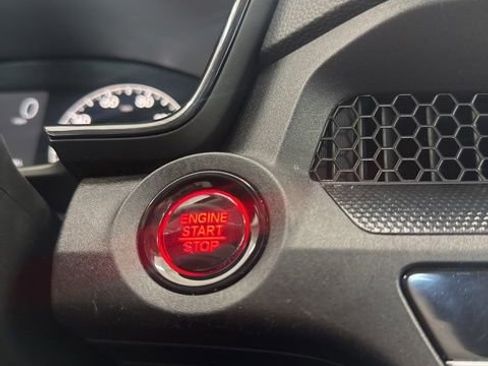 Used 2024 Honda CR-V LX image 7