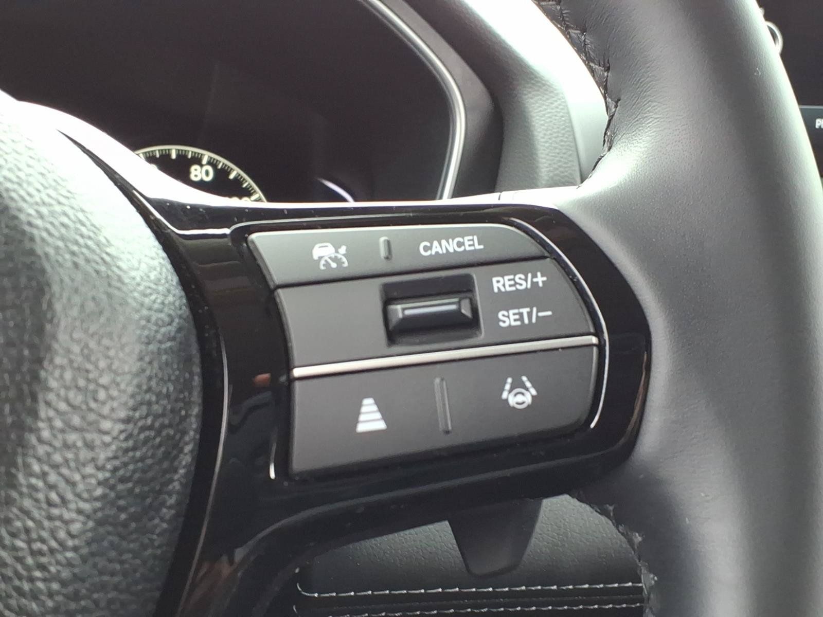 Certified 2025 Honda Pilot EX-L image 25