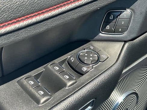 Used 2021 Ford Expedition Max Limited AWD/4WD image 18