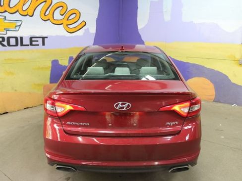 Used 2016 Hyundai Sonata Sport w/ Cargo Package FWD image 7