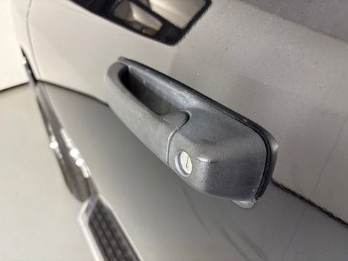 Used 2024 RAM 2500 Big Horn w/ Bed Utility Group image 12