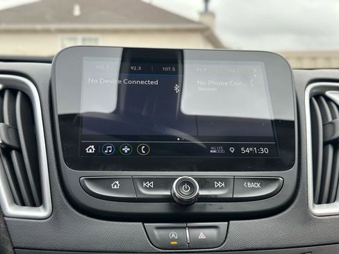 Used 2020 Chevrolet Malibu LS image 31