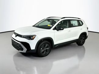 Used 2025 Volkswagen Taos S FWD video 3
