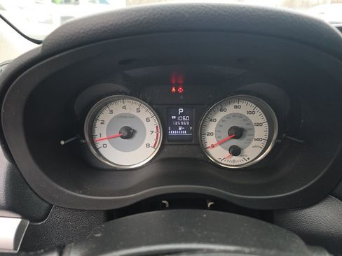 Used 2012 Subaru Impreza 2.0i Limited image 4