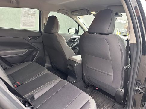 Certified 2025 Subaru Impreza 2.0i image 17