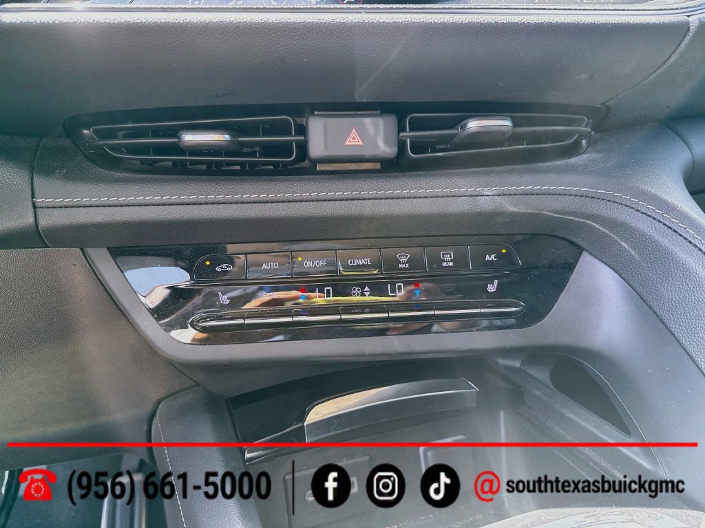 Used 2023 Buick Envision Essence w/ Sport Touring Package AWD/4WD image 18