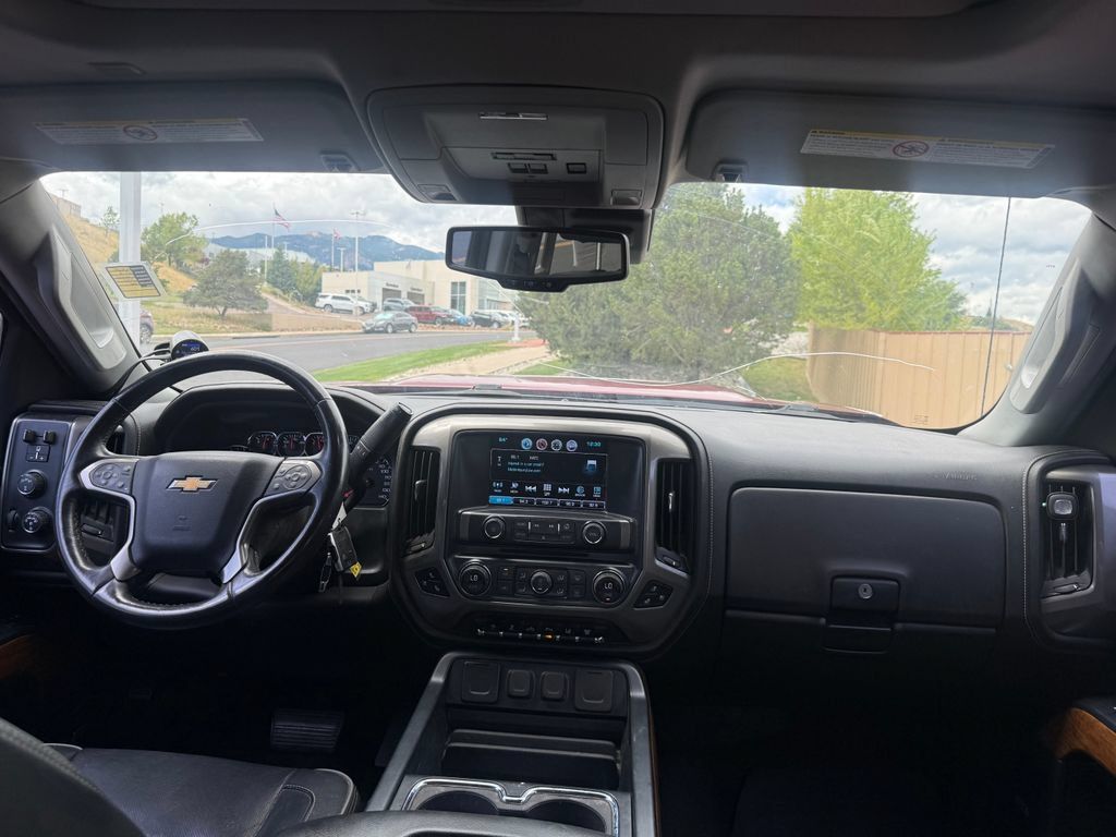 Used 2018 Chevrolet Silverado 2500 High Country w/ Duramax Plus Package AWD/4WD image 25