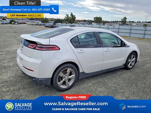 Used 2015 Chevrolet Volt Premium w/ Premium Trim Package image 4