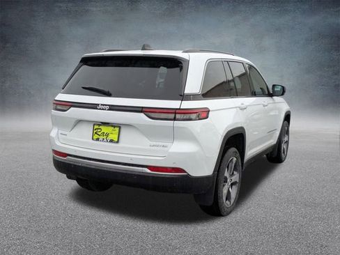 New 2026 Jeep Grand Cherokee Limited AWD/4WD image 4