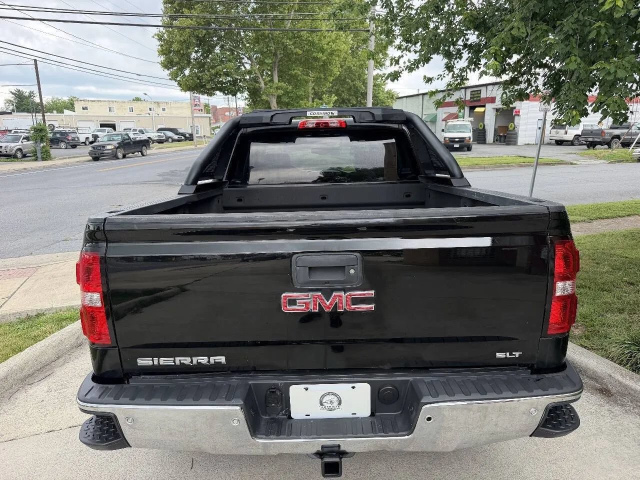Used 2014 GMC Sierra 1500 SLT w/ SLT Preferred Package AWD/4WD image 14