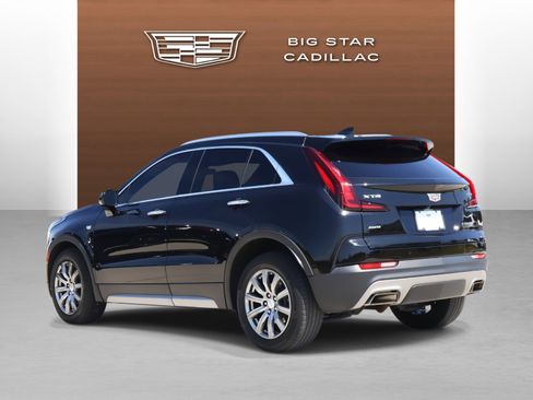 Used 2019 Cadillac XT4 Premium Luxury w/ Cold Weather Package image 3