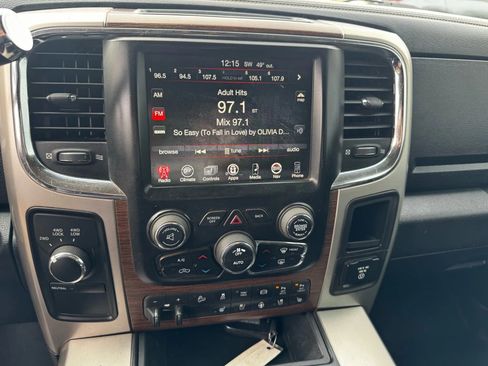 Used 2017 RAM 2500 Laramie w/ Off Road Package image 39