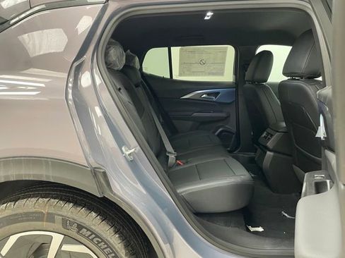 New 2026 Chevrolet Equinox EV LT AWD/4WD image 14