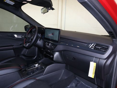 New 2026 Ford Escape ST-Line w/ Tech Pack #1 image 38