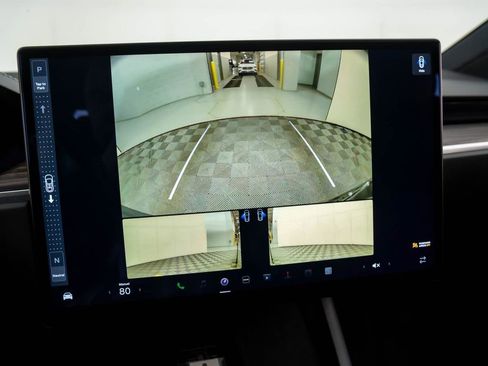 Used 2024 Tesla Model X Base image 20