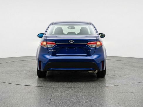 Used 2025 Toyota Corolla LE image 7