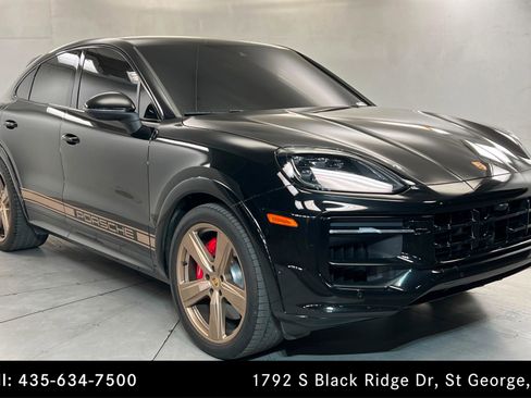 Used 2024 Porsche Cayenne S w/ Premium Package Plus (PP1) image 7