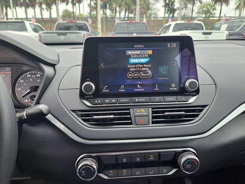 Certified 2025 Nissan Altima 2.5 S image 20