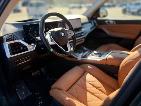 Certified 2024 BMW X7 xDrive40i image 14