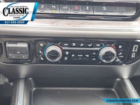 Used 2025 Chevrolet Silverado 2500 LTZ w/ LTZ Premium Package image 44