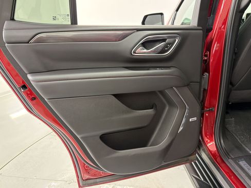 Used 2024 Chevrolet Tahoe RST w/ Luxury Package RWD image 25