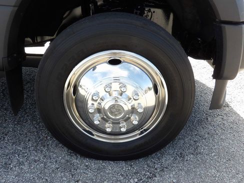 Used 2021 Ford F550 image 61