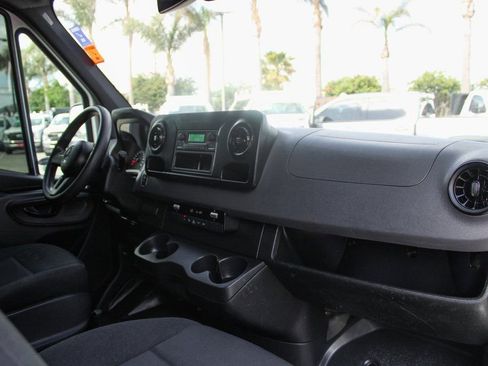 Used 2019 Mercedes-Benz Sprinter 144 Cargo image 27