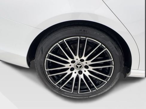 Used 2023 Mercedes-Benz C 300 Sedan w/ Exclusive Trim Package image 16