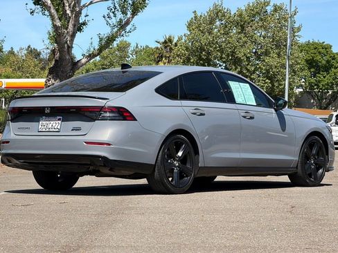 Used 2023 Honda Accord Sport image 4