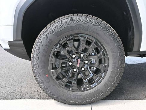 New 2026 GMC Canyon Elevation RWD image 10