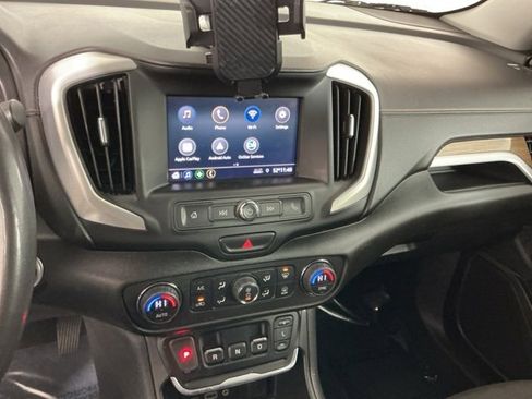 Used 2020 GMC Terrain SLE w/ Driver Convenience Package image 18