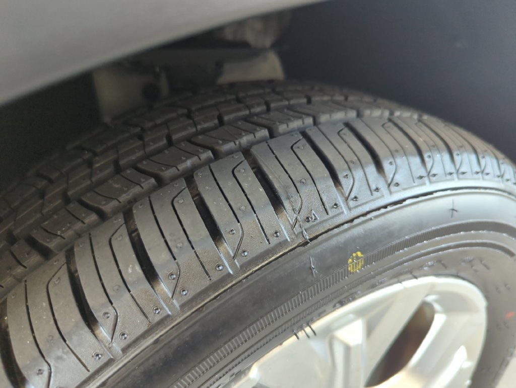Used 2023 Honda HR-V LX image 33
