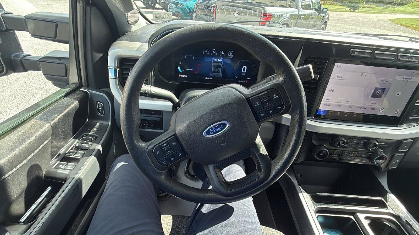 Used 2023 Ford F350 XLT w/ Tremor Off-Road Package AWD/4WD image 25