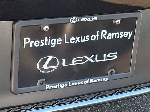 Used 2023 Genesis G70 2.0T image 30