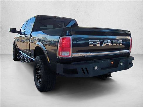 Used 2018 RAM 3500 Laramie Longhorn image 7