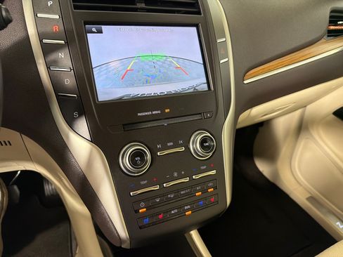 Used 2015 Lincoln MKC AWD w/ Equipment Group 102A Reserve image 17