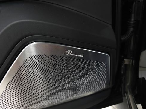 Used 2025 Porsche Cayenne GTS AWD/4WD image 15