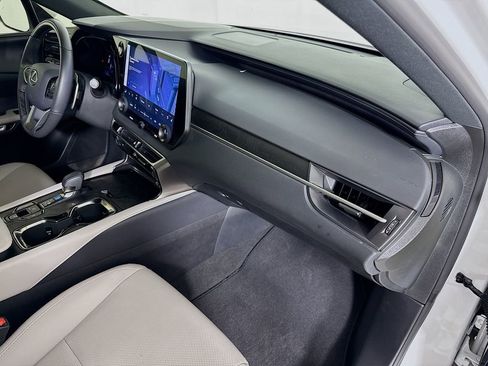Used 2024 Lexus RX 350 Premium w/ Accessory Package (Z1) FWD image 31