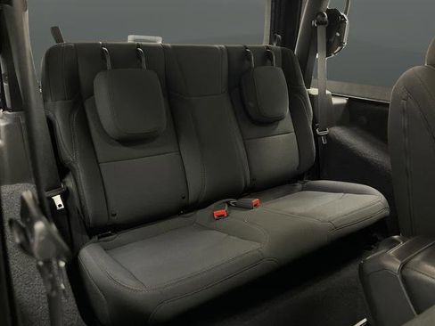 Used 2021 Jeep Wrangler Sport image 27