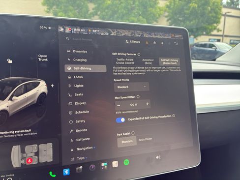 Used 2022 Tesla Model Y Performance AWD/4WD image 24